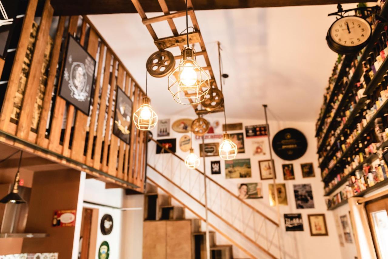 ビリェーナEl Refugio De La Cerveza - La Morada De La Cervezaアパートメント エクステリア 写真